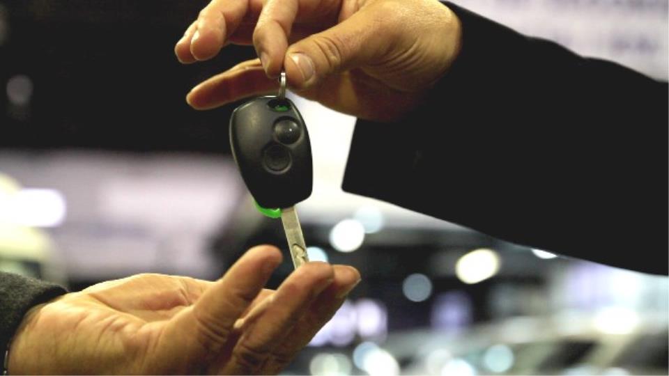 Las ventas de vehículos comerciales aumentan un 18% en agosto